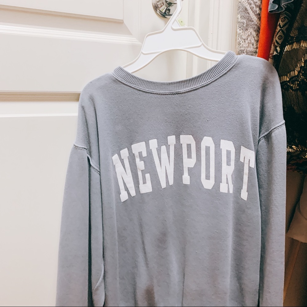 Brandy Melville NEWPORT sweatshirt